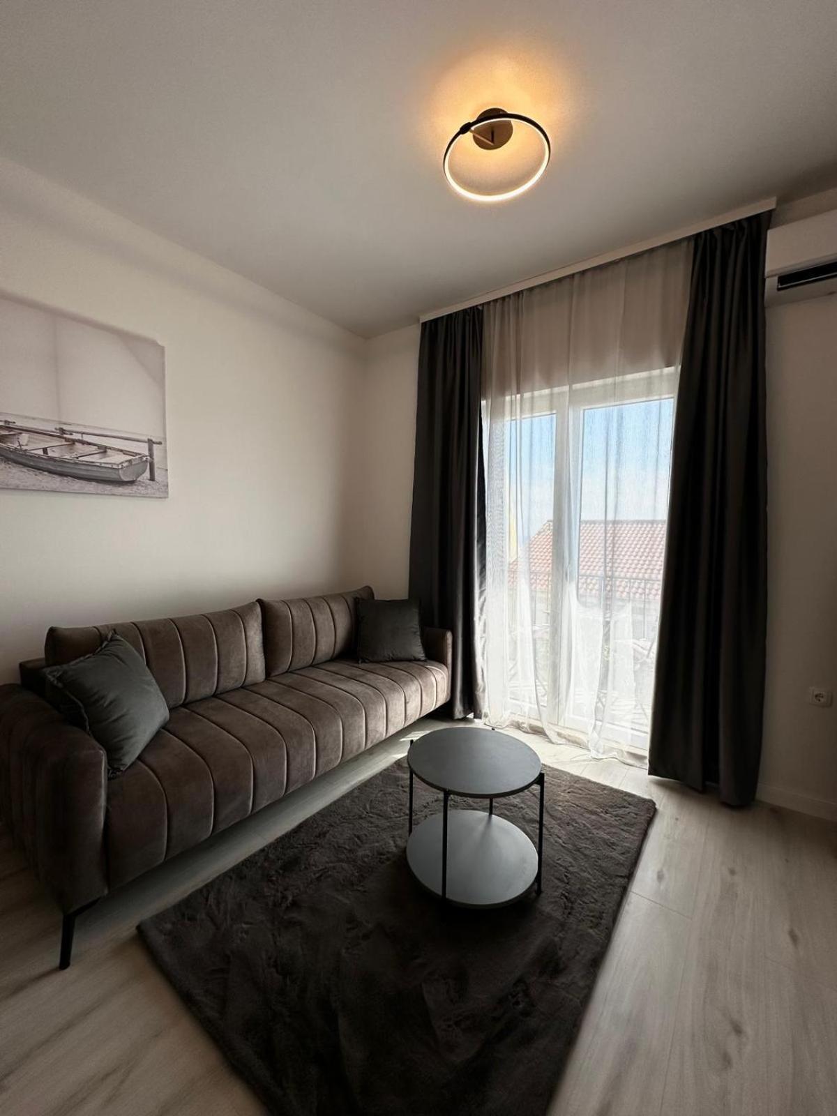 Cozy Manuela In With Sea View Apartment *